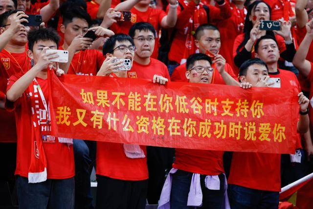 不认为卡里克或曼联高层会很快离职